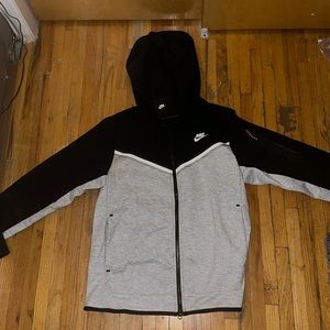 Nike Tech Hoodie